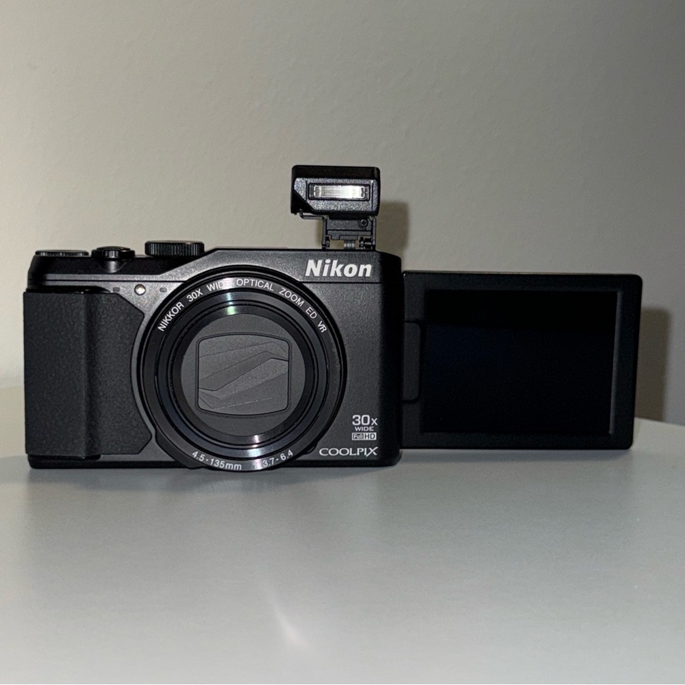 Nikon COOLPIX S9900 Black Digital Camera w/Flip Screen + Charger | Vlog Camera